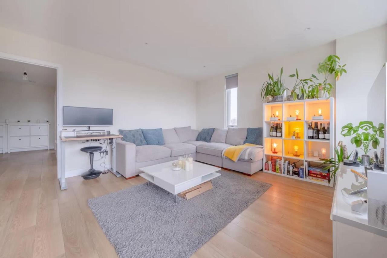 Apartment Modern 2 Bedroom Flat In Elephant And Castle *